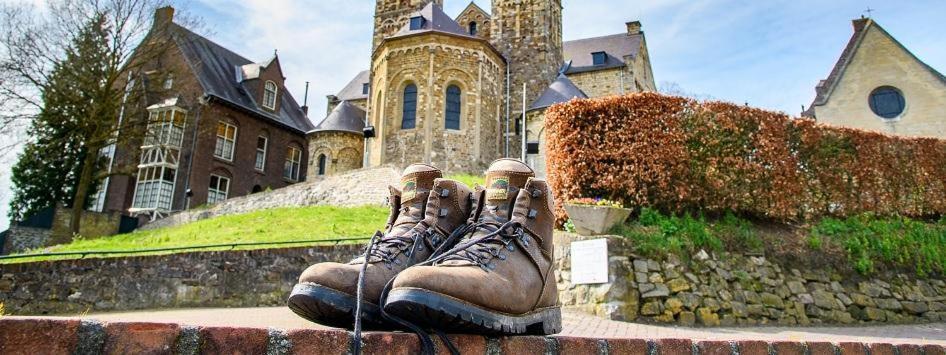 B&B Het Doctershoes Kinrooi Exterior foto